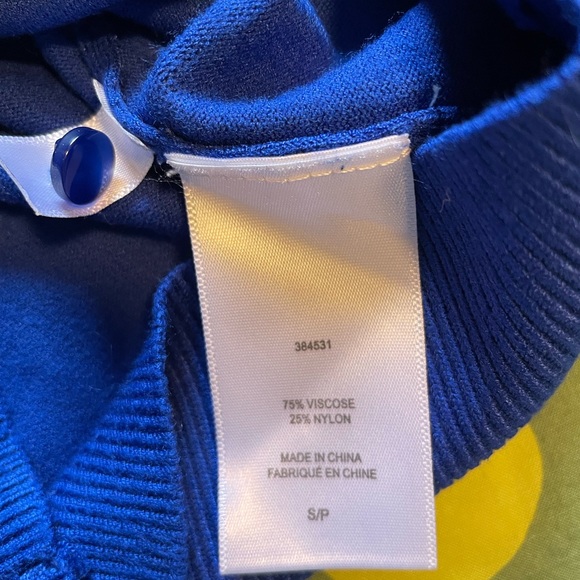 Sweet royal blue cardigan - Picture 2 of 4